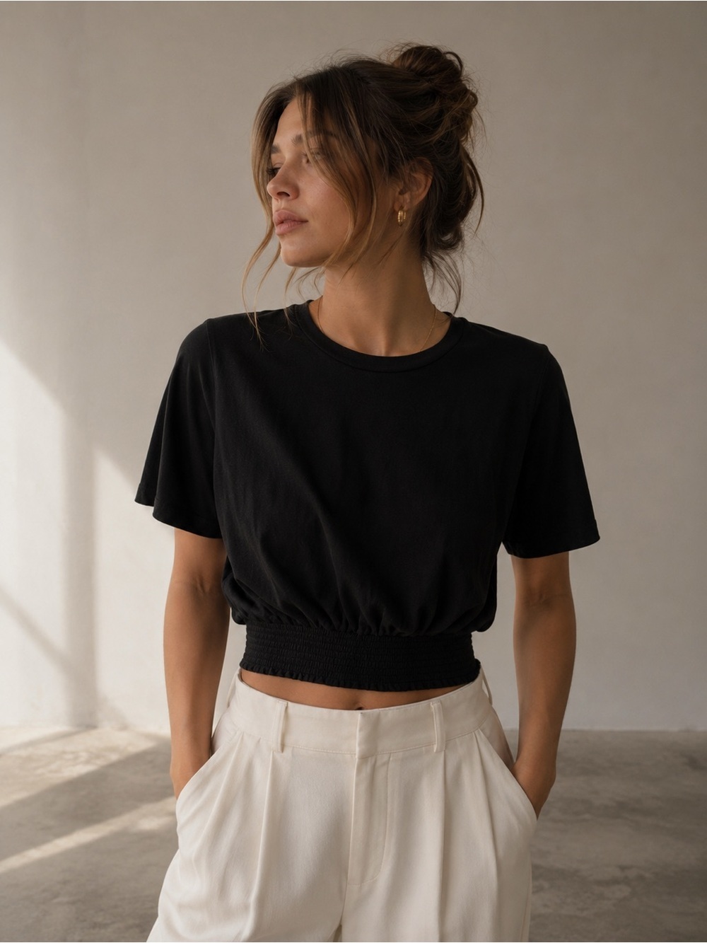 Aritzia Babaton Cropped Smocked Hem Crewneck Top - Black